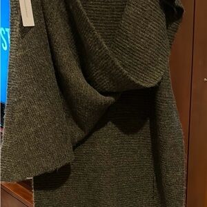 Cozy Olive Green Anthropologie Wrap